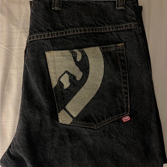 ECKO UNLTD package (2) jeans (2) Jackets tees & polos (5) coordinating hats - Picture 8 of 16